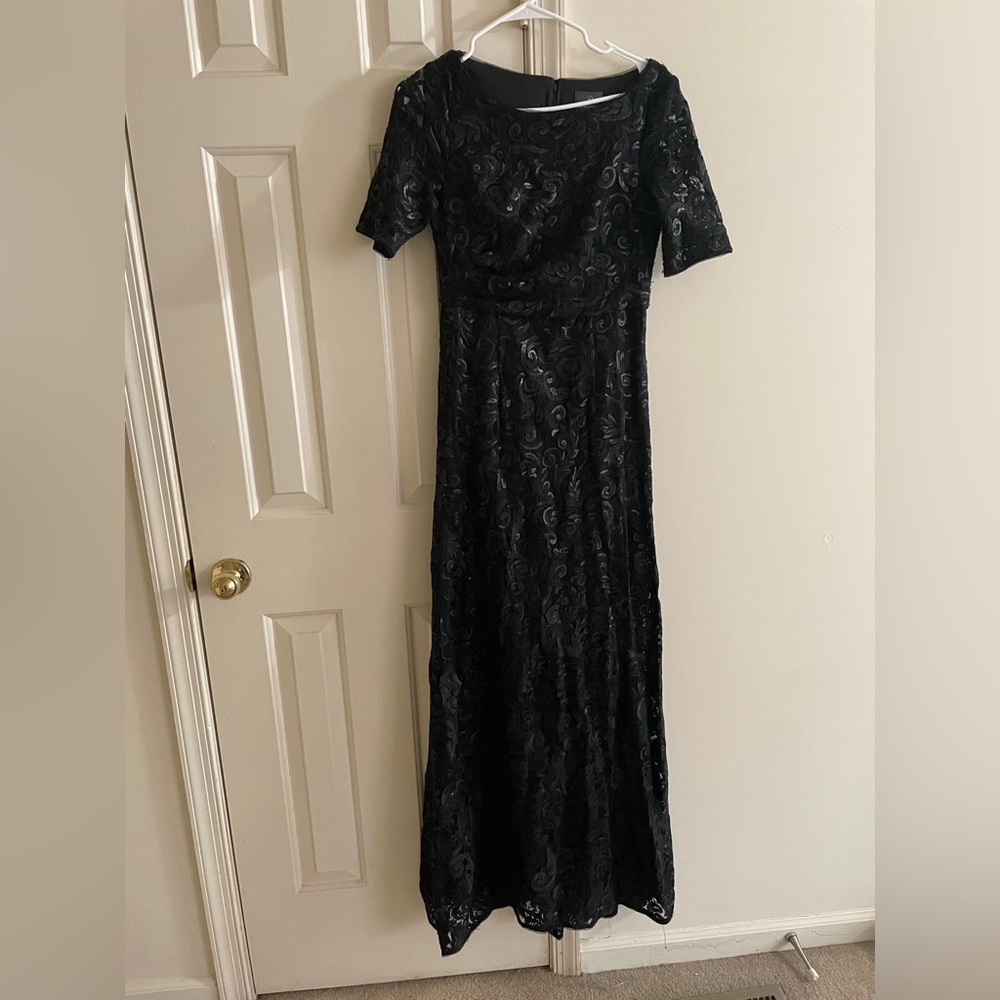 Black Sequined Adriana Papell Formal Dress